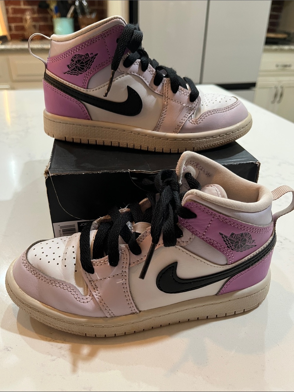 Jordan Kids High-Top Sneakers in Light Pink, White & Black